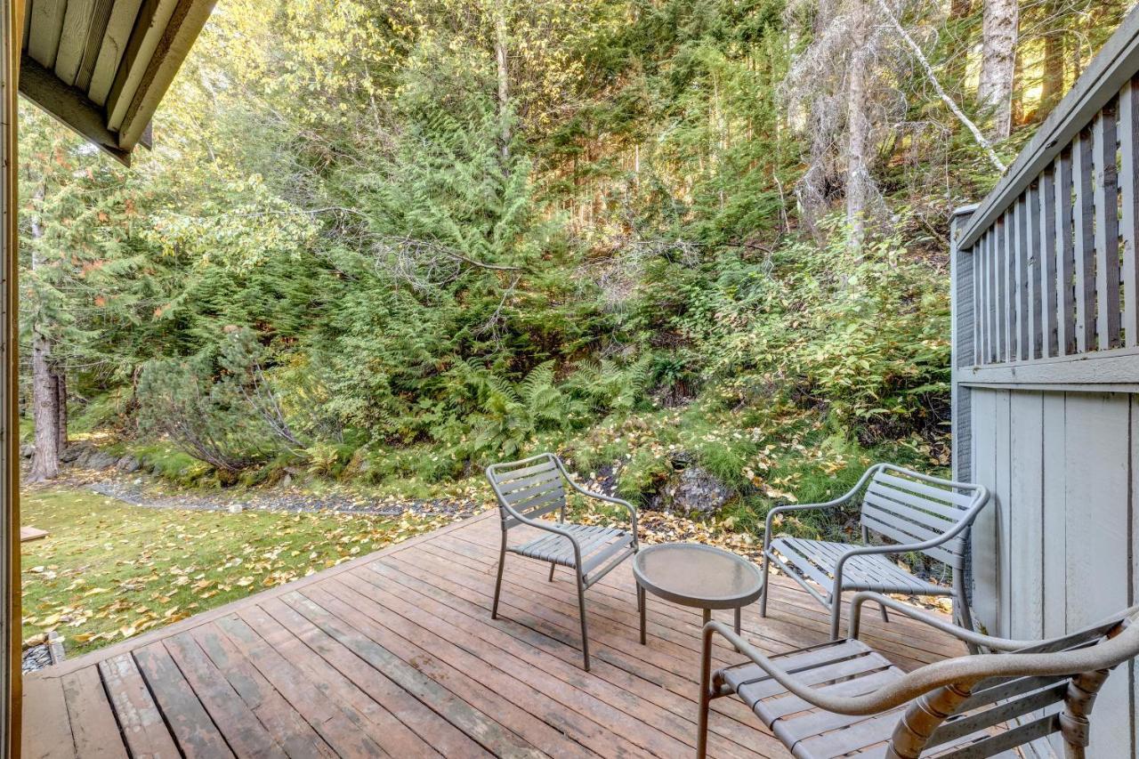 Snowy Creek 14 Villa Whistler Bagian luar foto