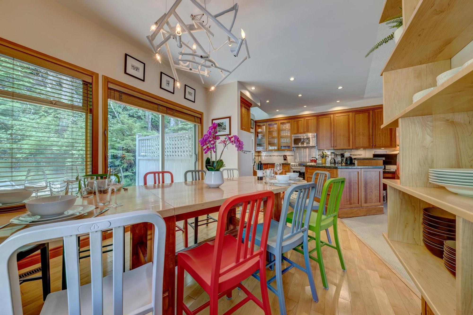 Snowy Creek 14 Villa Whistler Bagian luar foto